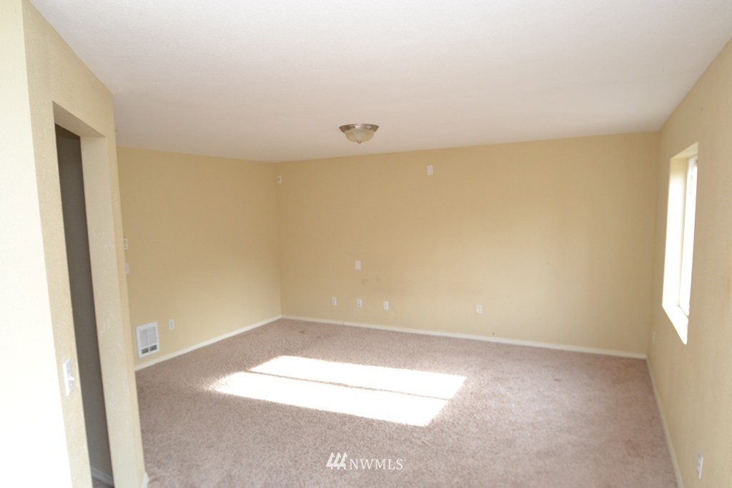 3805 South Reddick Road Port Angeles, WA 98363 - Photo 14 of 25 Gallery Image 14