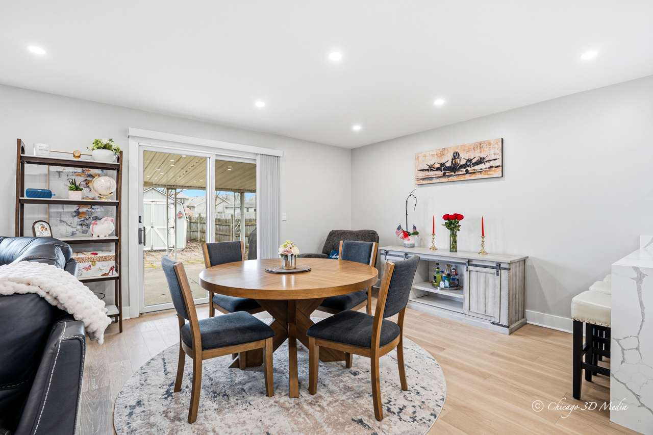 115 Red Bridge Road Lake Zurich, IL 60047 - Photo 14 of 28