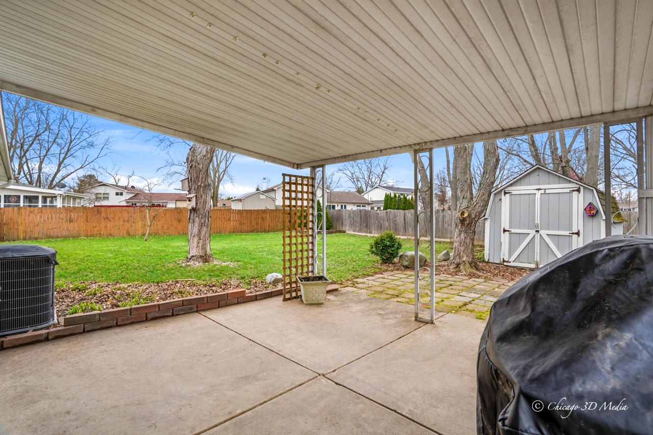 115 Red Bridge Road Lake Zurich, IL 60047 - Photo 26 of 28