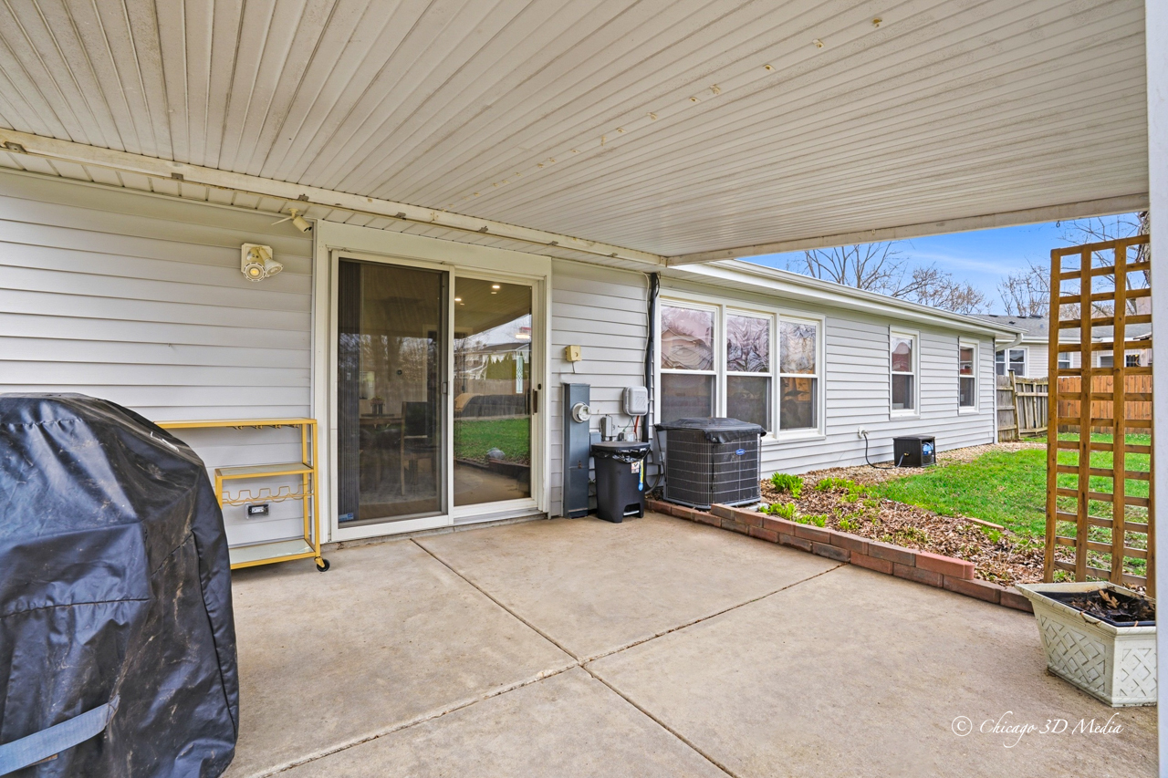 115 Red Bridge Road Lake Zurich, IL 60047 - Photo 27 of 28