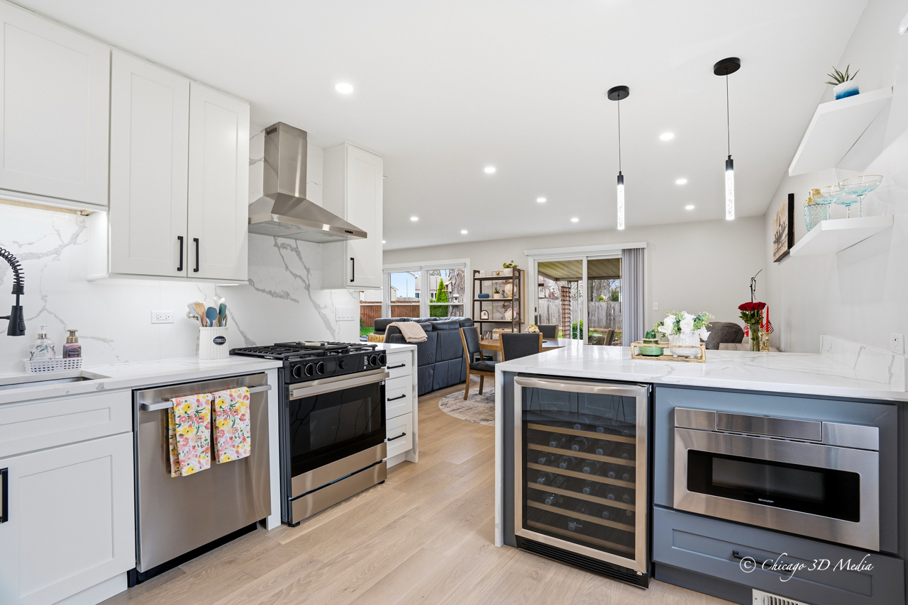 115 Red Bridge Road Lake Zurich, IL 60047 - Photo 4 of 28