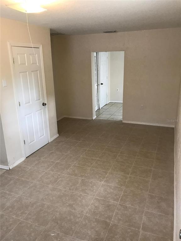 555 East Voorhis Avenue, Unit 2 Deland, FL 32724 - Photo 3 of 7