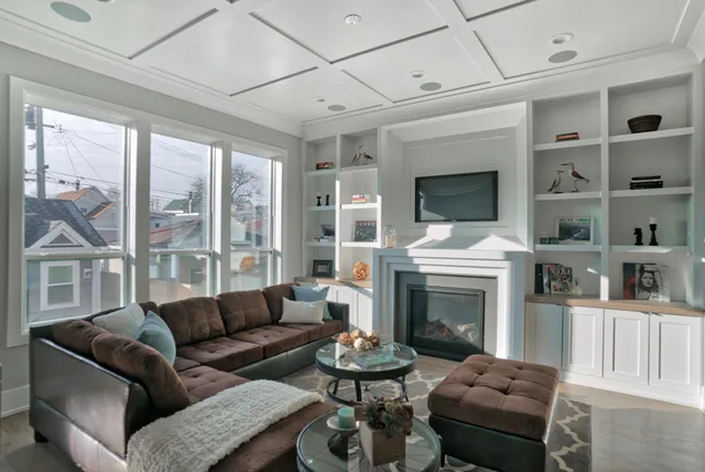 $999,900 | 3721 West Wabansia Avenue, Chicago, IL 60647