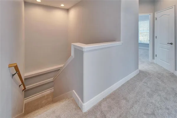 $3,200 | 410 Manns Harbor Drive, Apollo Beach, FL 33572