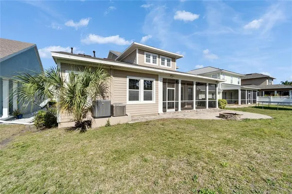 $3,200 | 410 Manns Harbor Drive, Apollo Beach, FL 33572