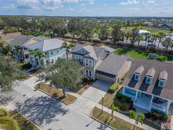 $3,200 | 410 Manns Harbor Drive, Apollo Beach, FL 33572