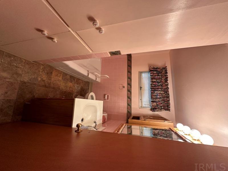 835 Rainbow Road Geneva, IN 46740 - Photo 14 of 25