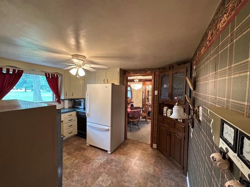 835 Rainbow Road Geneva, IN 46740 - Photo 21 of 25