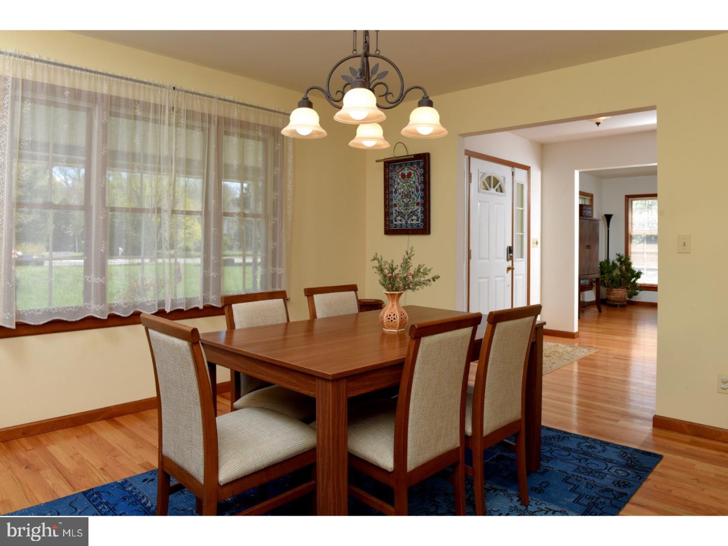 281 North Post Road Princeton Junction, NJ 08550 - Photo 5 of 25 Dining Room