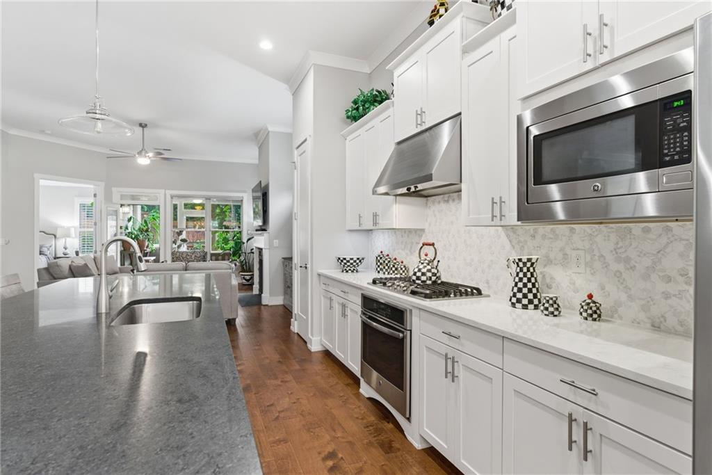 154 Fieldbrook Crossing Canton, GA 30115 - Photo 9 of 32