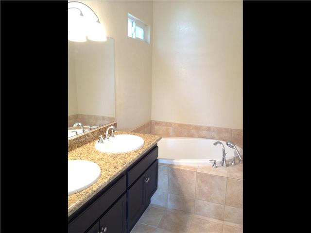 1225 Huntington Road San Marcos, CA 92078 - Photo 12 of 13 Gallery Image 12