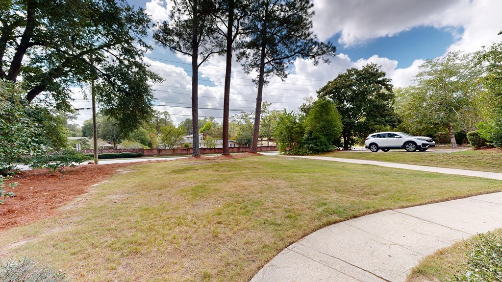 2917 Edgewood Road Columbus, GA 31906 - Photo 10 of 63 front yard view