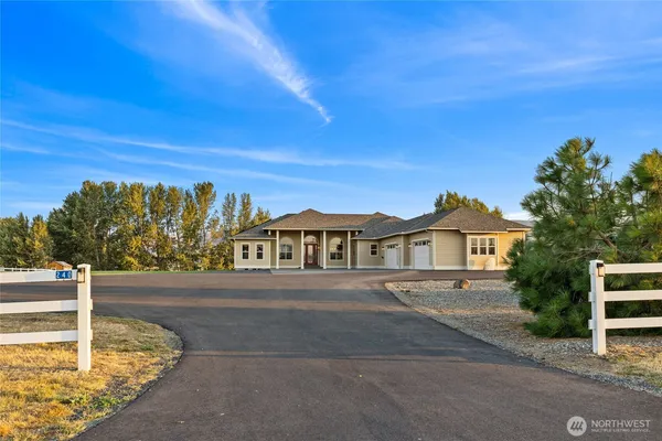$1,210,000 | 240 Majestic Heights Drive, Ellensburg, WA 98926