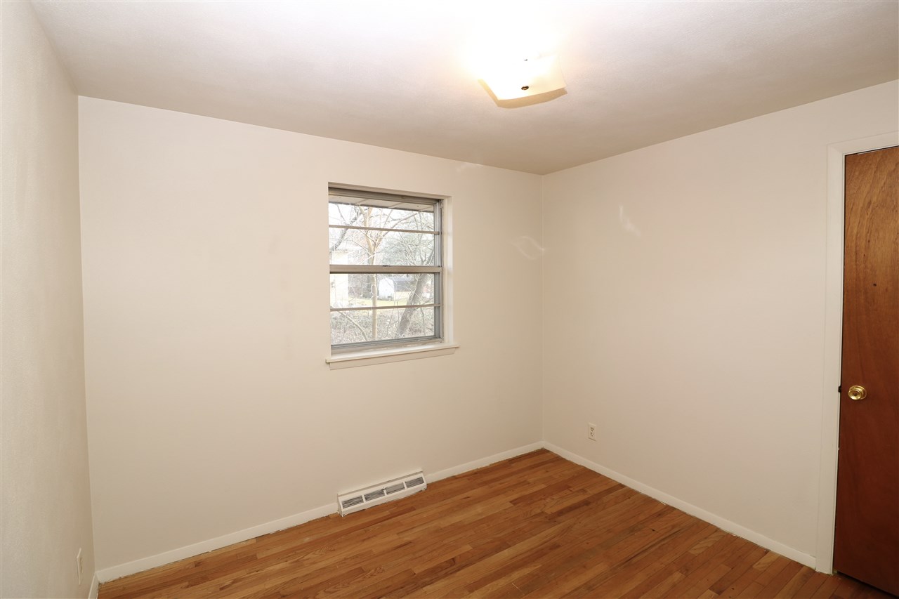 3206 West Chartwell Road Peoria, IL 61614 - Photo 19 of 36 Gallery Image 19