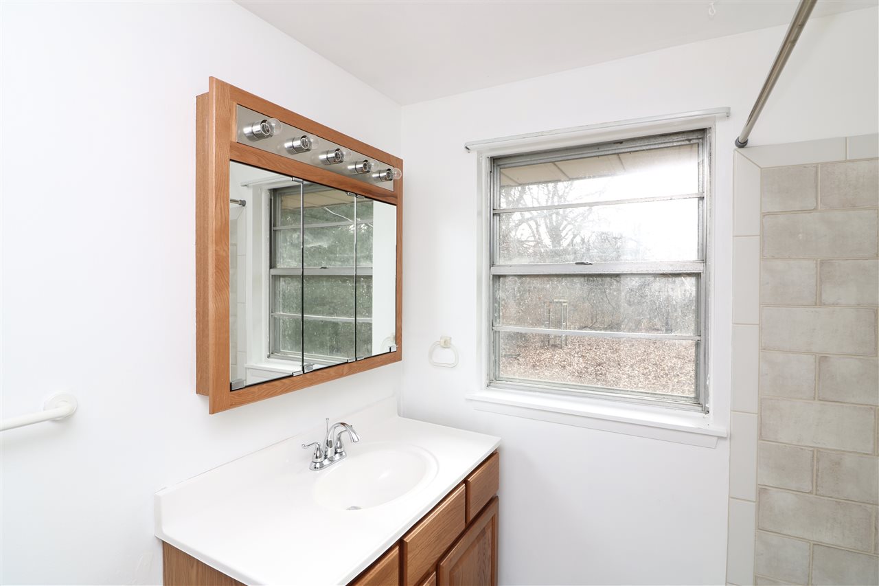 3206 West Chartwell Road Peoria, IL 61614 - Photo 26 of 36 Gallery Image 26