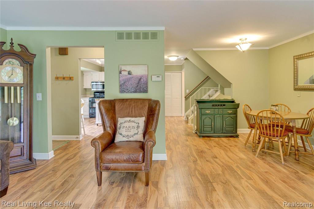 1590 Ravine Lane, Unit 171 Rochester Hills, MI 48306 - Photo 6 of 22