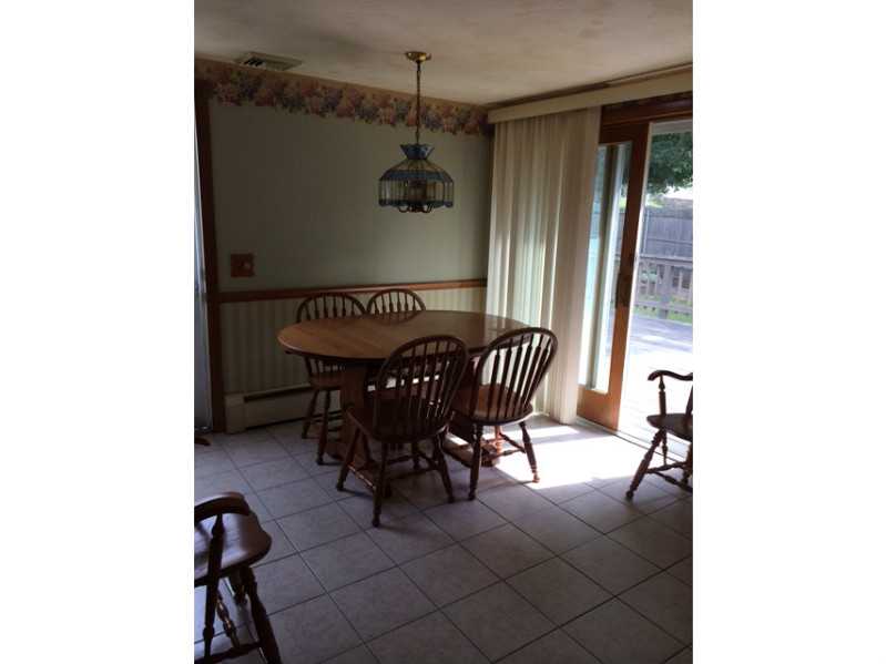 194 Hopkins Hill Road Coventry, RI 02816 - Photo 6 of 21 Dining Area.