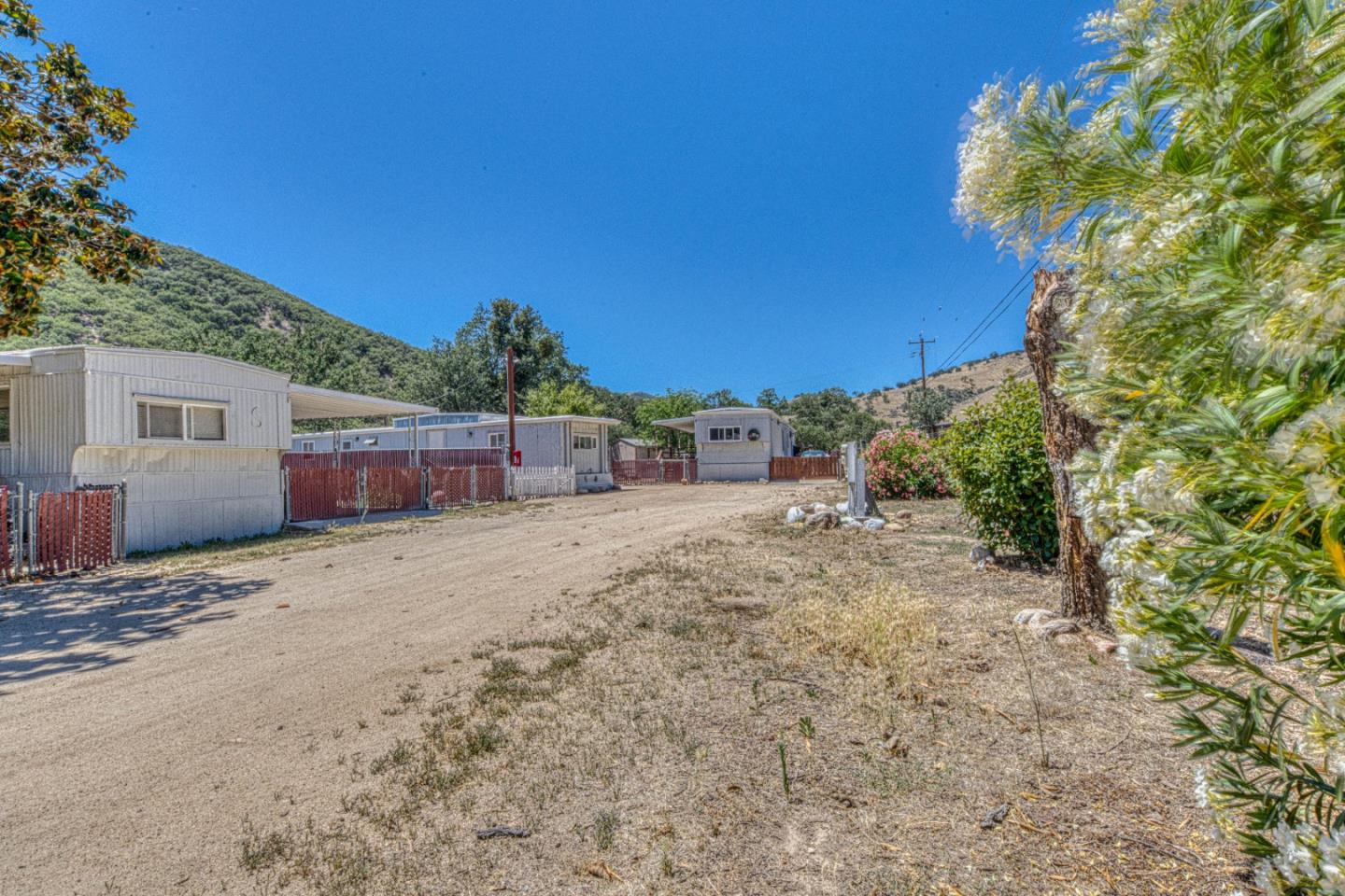 45470 Carmel Valley Road Greenfield, CA 93927 - Photo 17 of 33