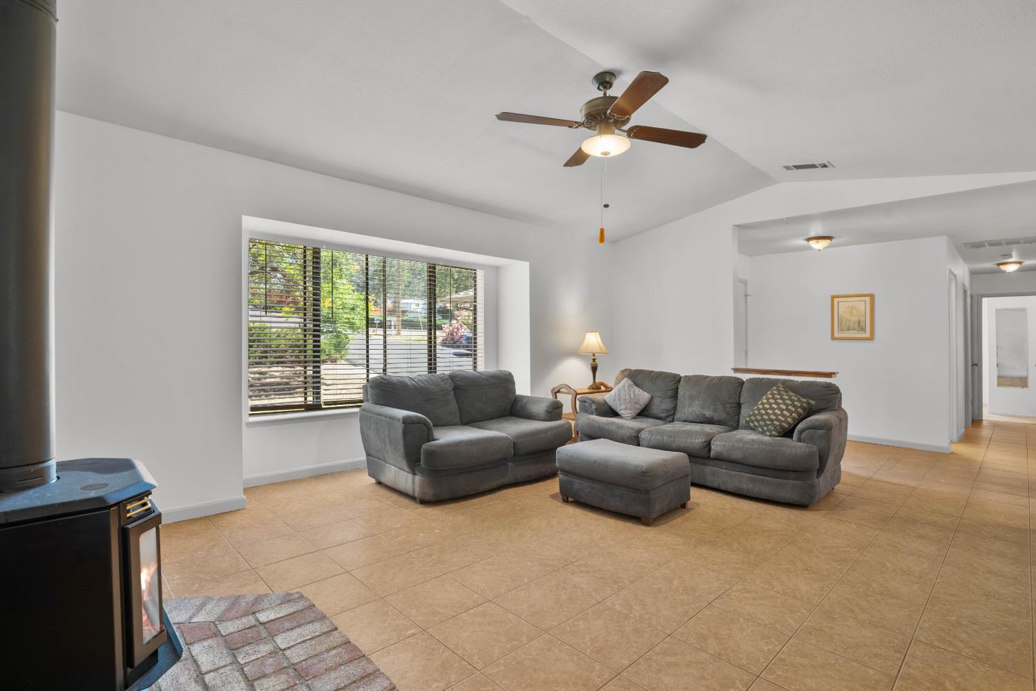 21014 Ferretti Road Groveland, CA 95321 - Photo 11 of 45