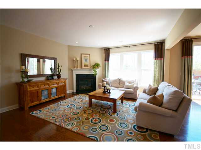606 Powers Ferry Road Cary, NC 27519 - Photo 7 of 25 Gallery Image 7
