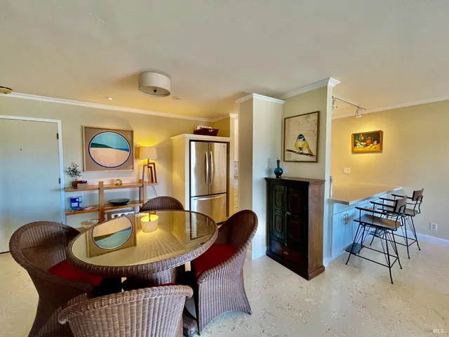 $699,000 | 370 Eden Roc Drive, Sausalito, CA 94965