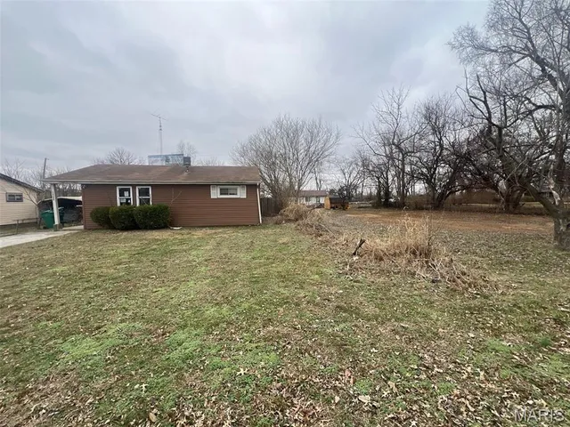 $42,500 | 1936 Doris Avenue, East St. Louis, IL 62206