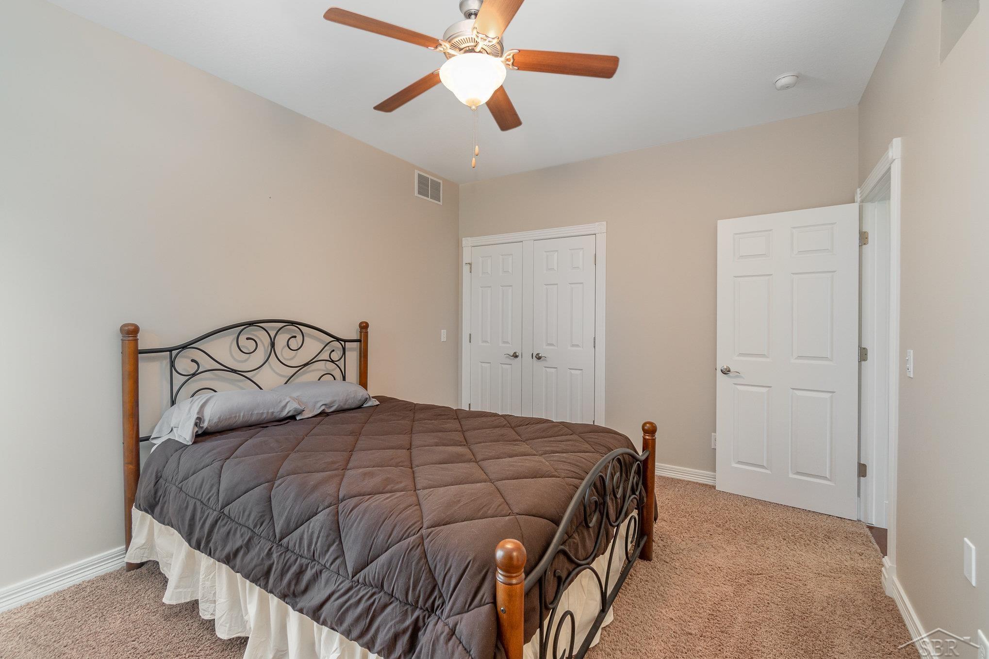 5201 Ridgeview Court Midland, MI 48642 - Photo 7 of 36 50119909-6.JPG