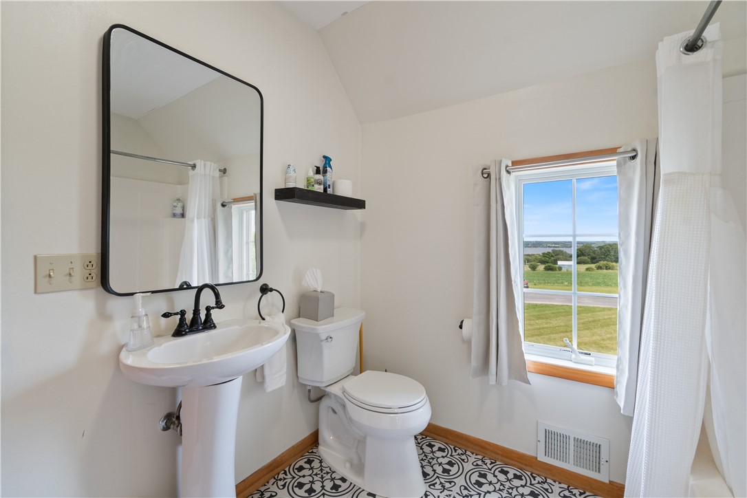 444 Armstrong Road Geneva, NY 14456 - Photo 28 of 40