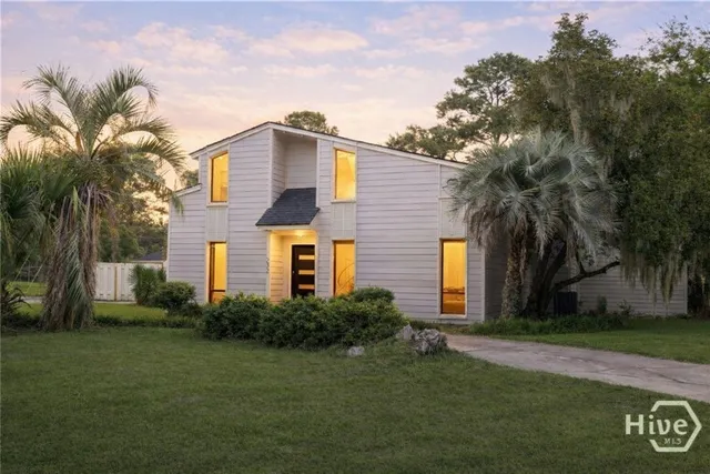 $545,000 | 232 Groveland Circle, Savannah, GA 31405