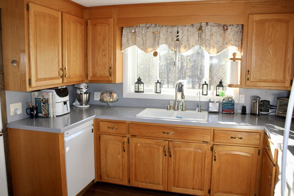 116 Bald Mountain Road Bernardston, MA 01337 - Photo 14 of 31