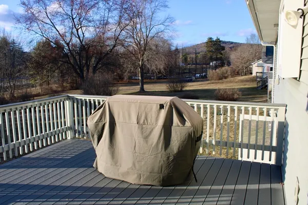 $349,900 | 116 Bald Mountain Road, Bernardston, MA 01337