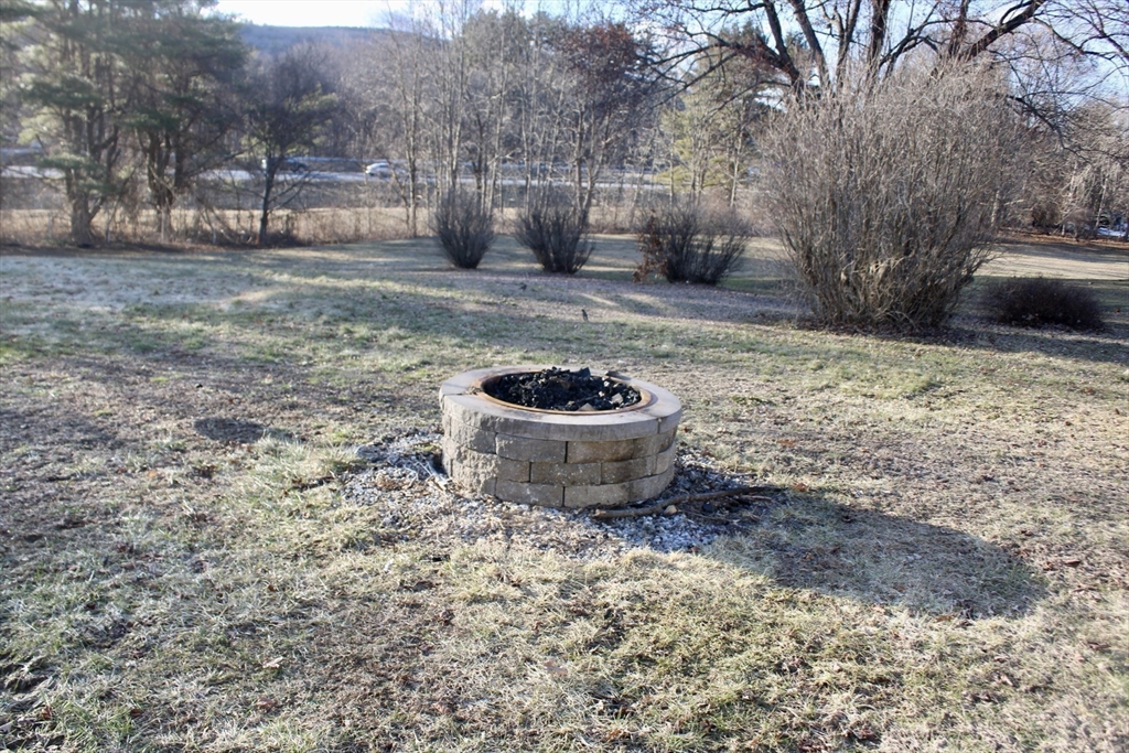 116 Bald Mountain Road Bernardston, MA 01337 - Photo 9 of 31