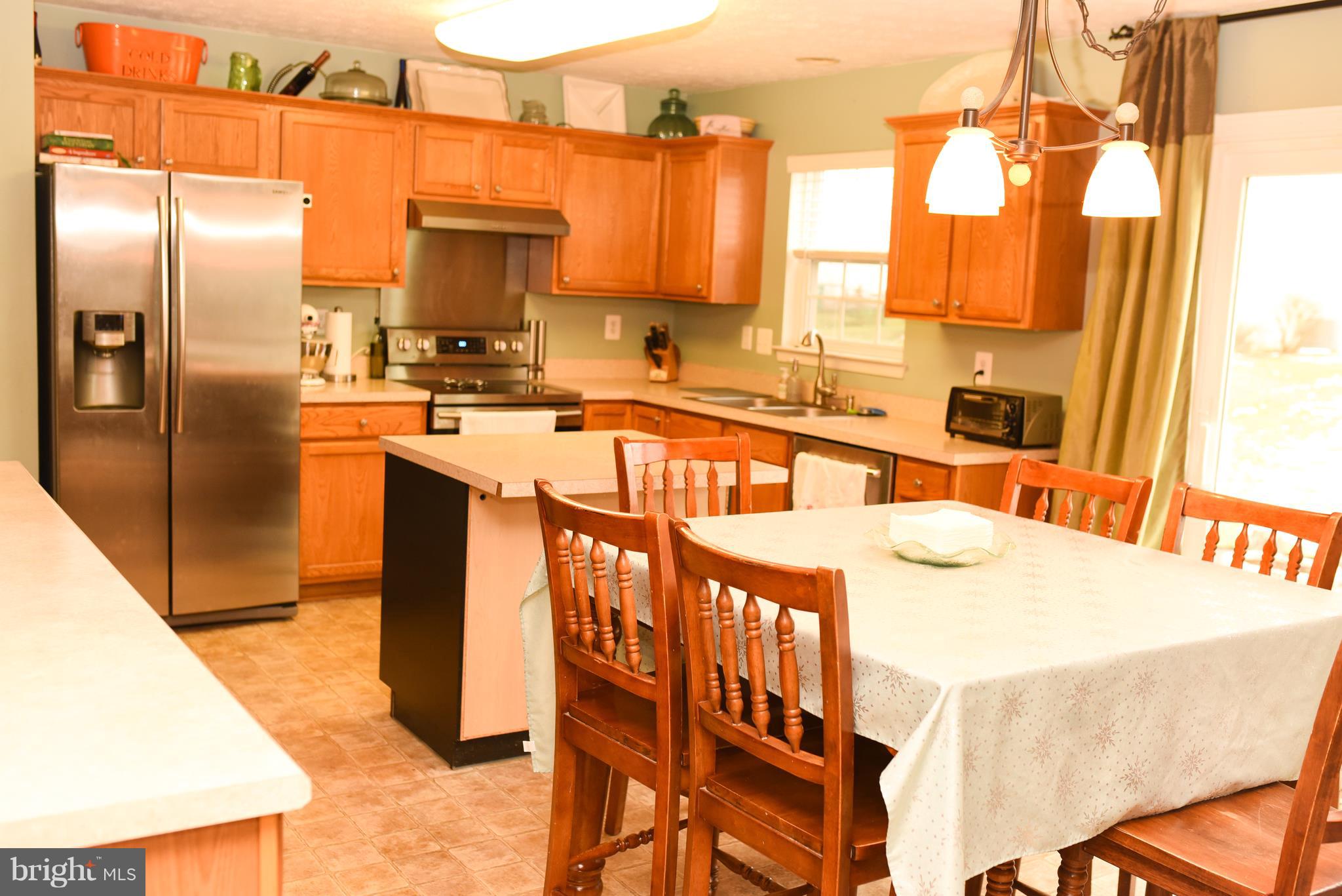 539 Groundhog Lane Smyrna, DE 19977 - Photo 6 of 24 Kitchen/ Eat-in