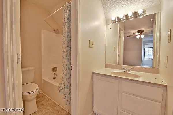 $235,000 | 918 Chip Cove Lane, Knoxville, TN 37938