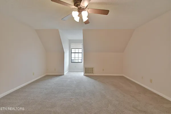 $235,000 | 918 Chip Cove Lane, Knoxville, TN 37938