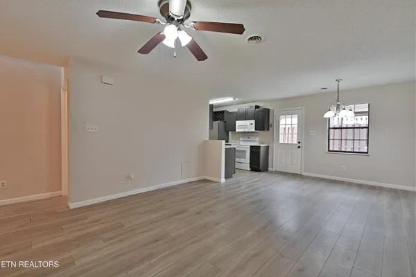 $235,000 | 918 Chip Cove Lane, Knoxville, TN 37938