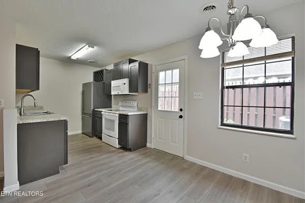 $235,000 | 918 Chip Cove Lane, Knoxville, TN 37938