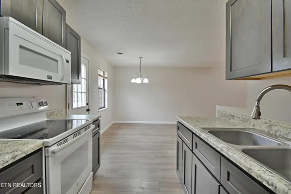 $235,000 | 918 Chip Cove Lane, Knoxville, TN 37938