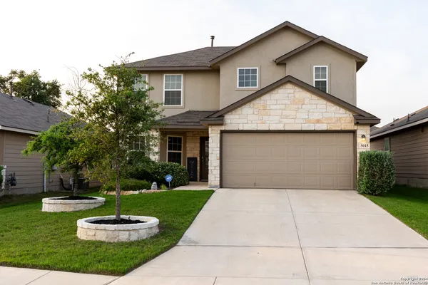 $2,400 | 5015 Dancing Gopher, San Antonio, TX 78261