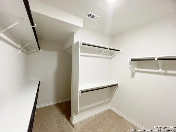 $2,400 | 5015 Dancing Gopher, San Antonio, TX 78261