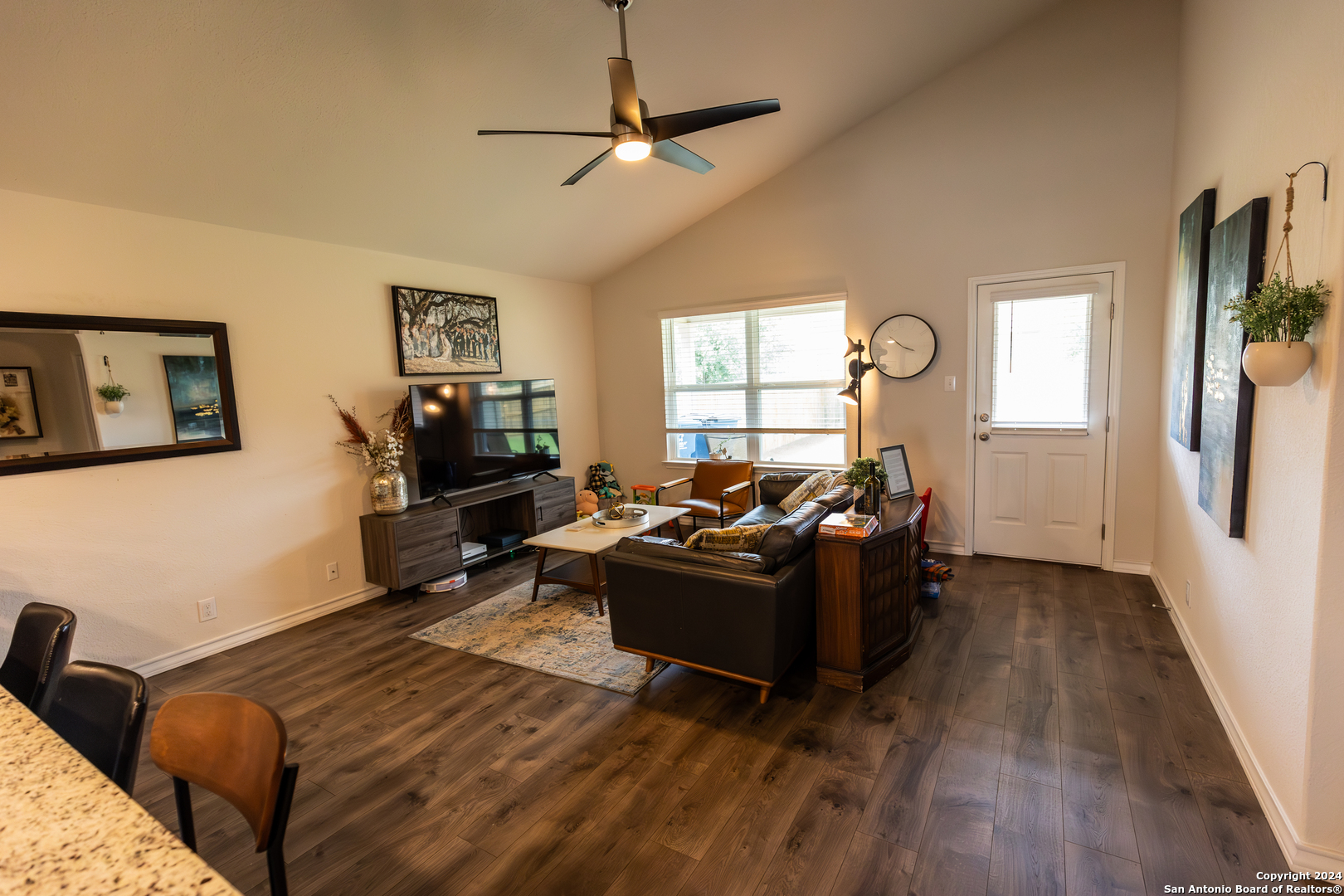 5015 Dancing Gopher San Antonio, TX 78261 - Photo 24 of 43 a living room with furniture and a flat screen tv
