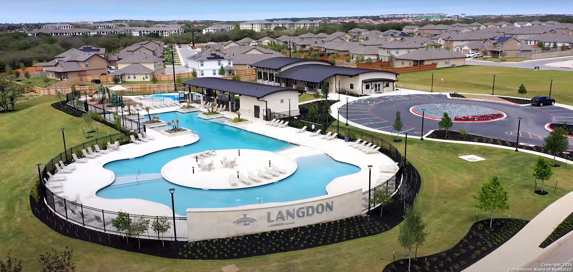 5015 Dancing Gopher San Antonio, TX 78261 - Photo 42 of 43 an aerial view of a swimming pool