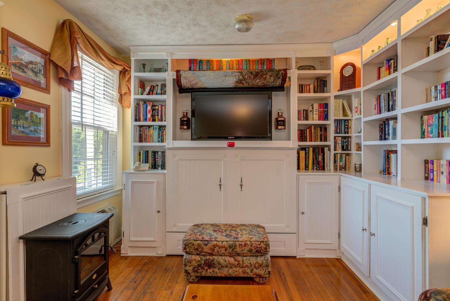 512 Shore Road, Unit 17 Ogunquit, ME 03907 - Photo 25 of 41 512 Shore Rd Ogunquit ME 03907-large-011
