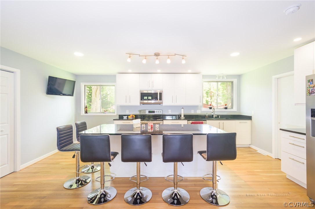 2307 Cranbrook Road Henrico, VA 23229 - Photo 4 of 18 a view of a dining room with furniture
