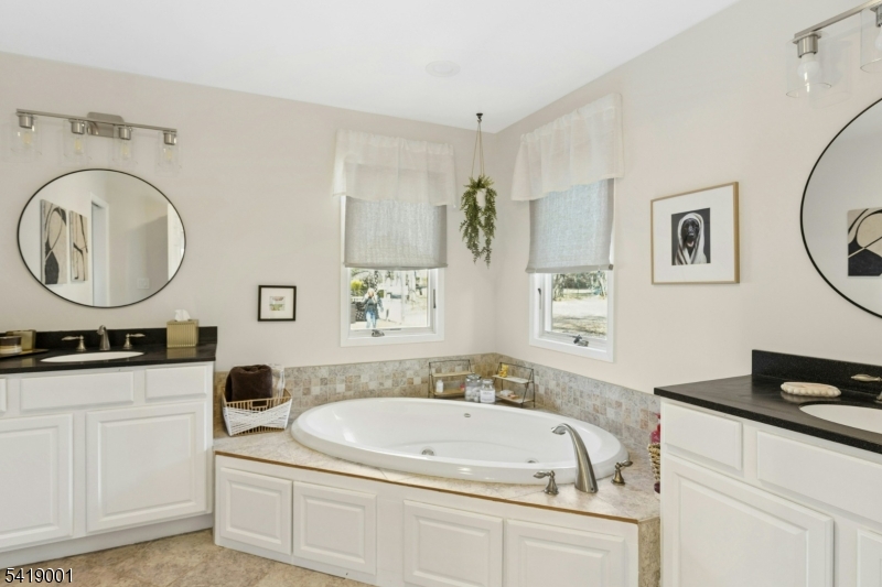 81 Atlas Road Bernards, NJ 07920 - Photo 18 of 33