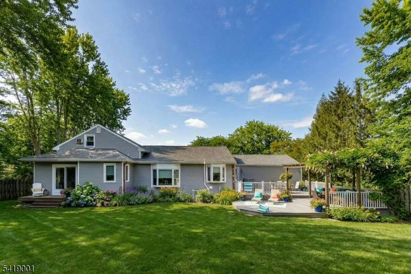 81 Atlas Road Bernards, NJ 07920 - Photo 29 of 33