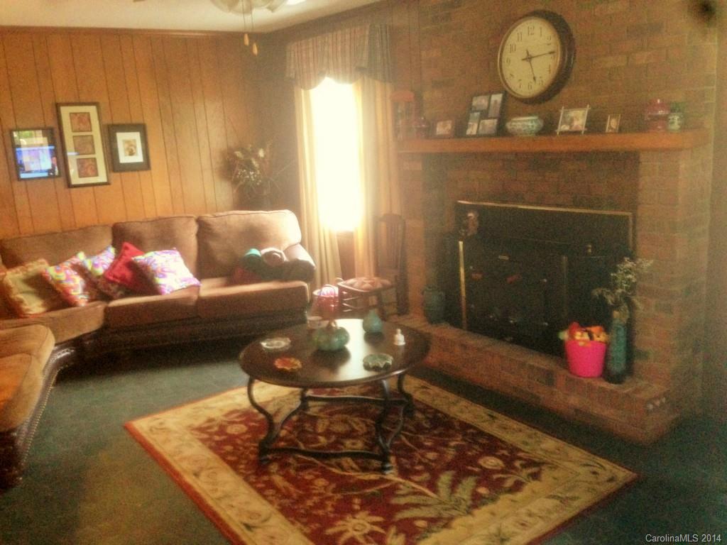 605 Ralph Handsel Boulevard Stanley, NC 28164 - Photo 2 of 12 Gallery Image 2