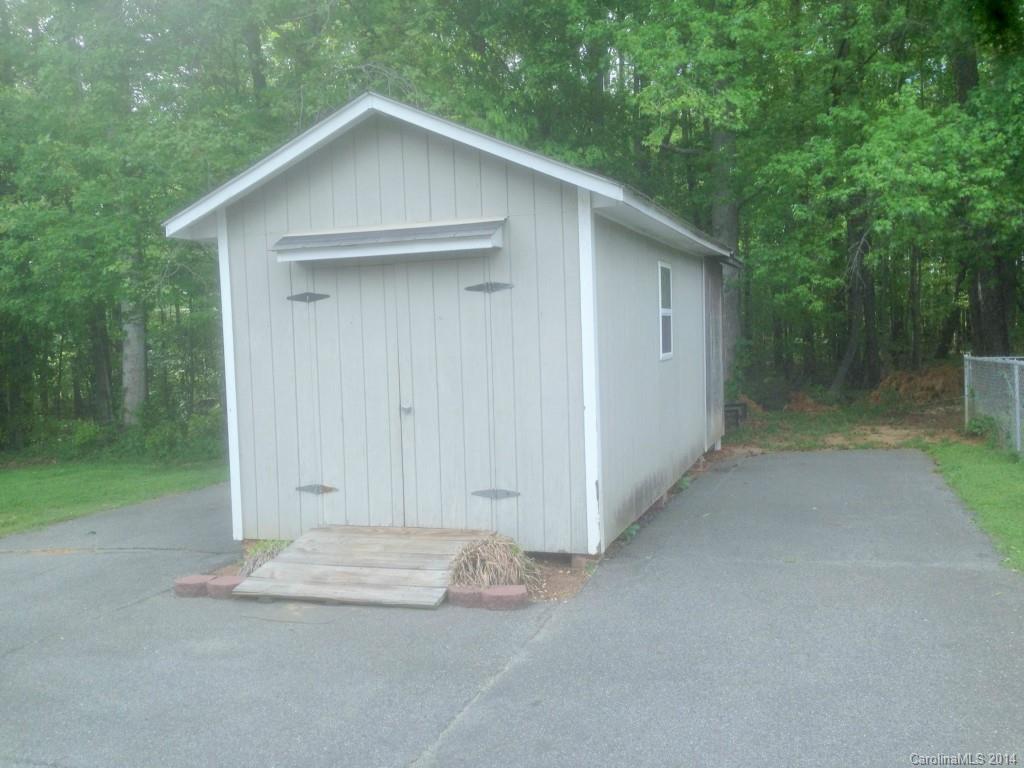 605 Ralph Handsel Boulevard Stanley, NC 28164 - Photo 11 of 12 Gallery Image 11