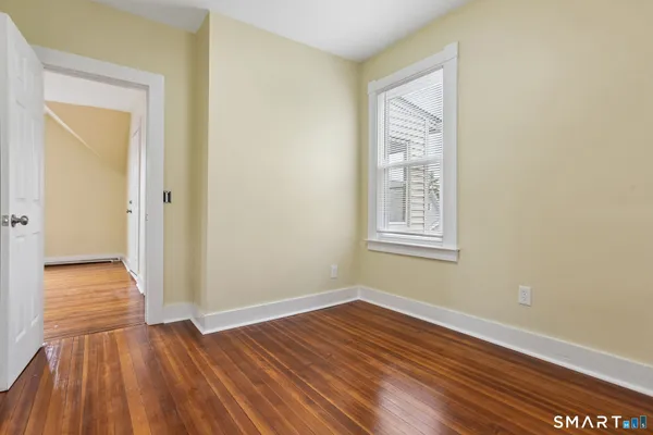 $2,000 | 39 Grand Street, Unit 3, Middletown, CT 06457