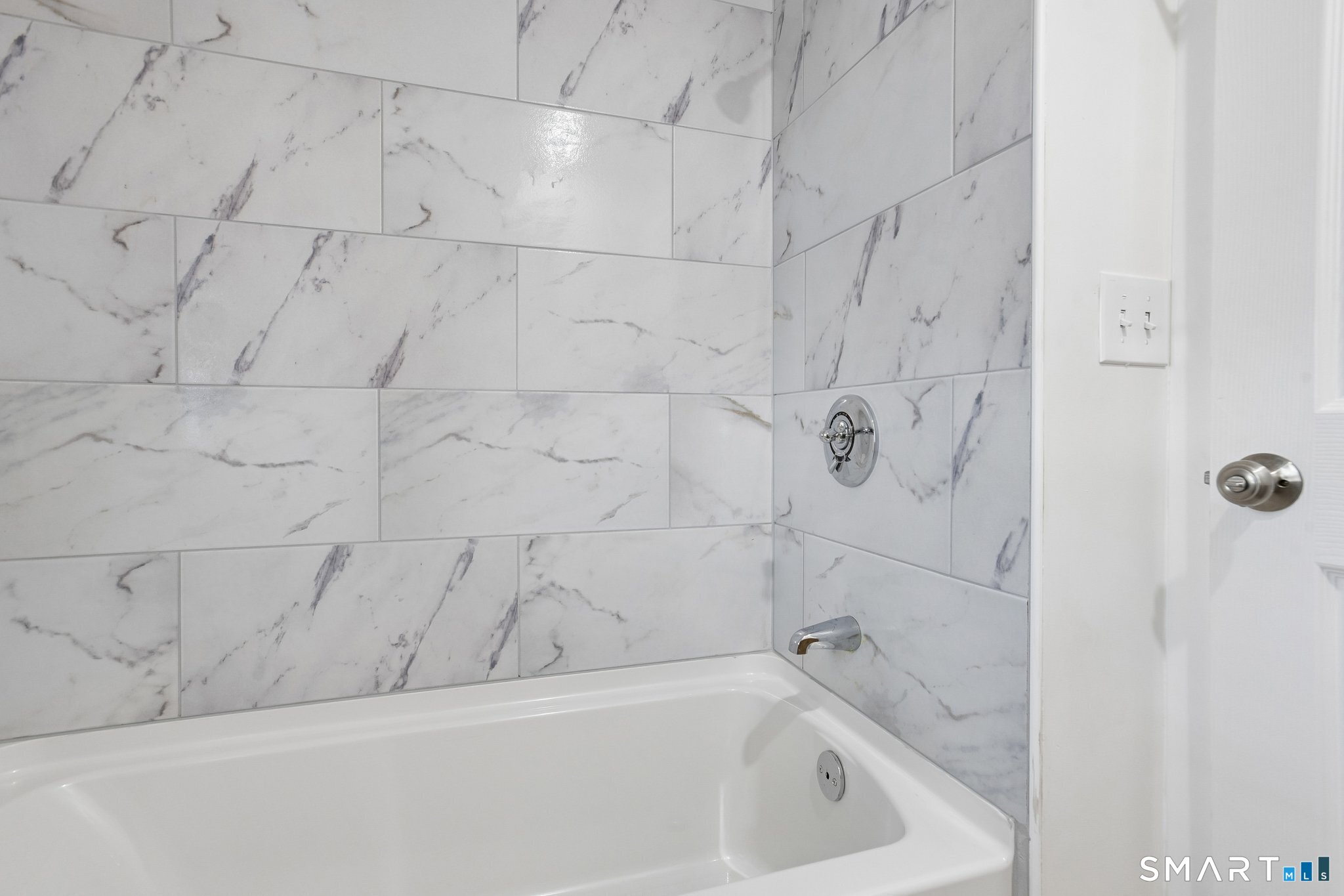 39 Grand Street, Unit 3 Middletown, CT 06457 - Photo 14 of 21